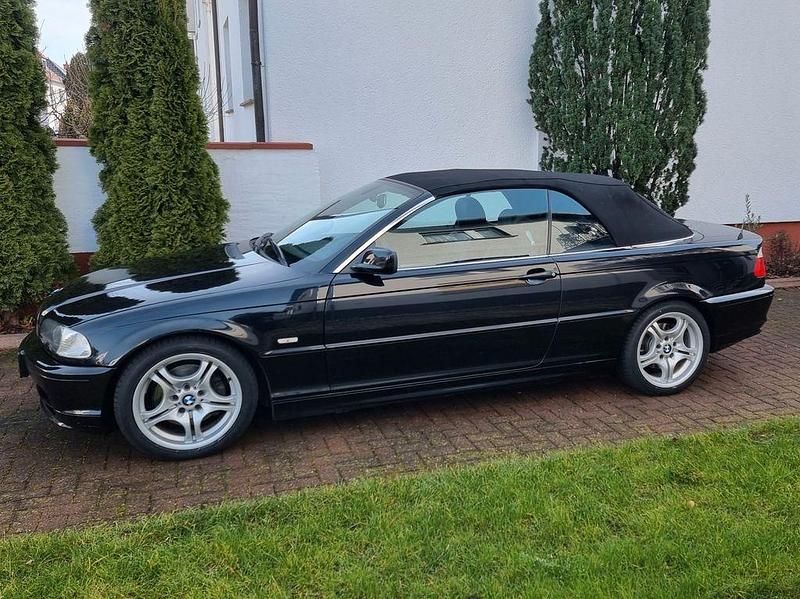 Gebraucht BMW 325 Performance 192 PS (141 kW) 2002 Schwarz Cabrio