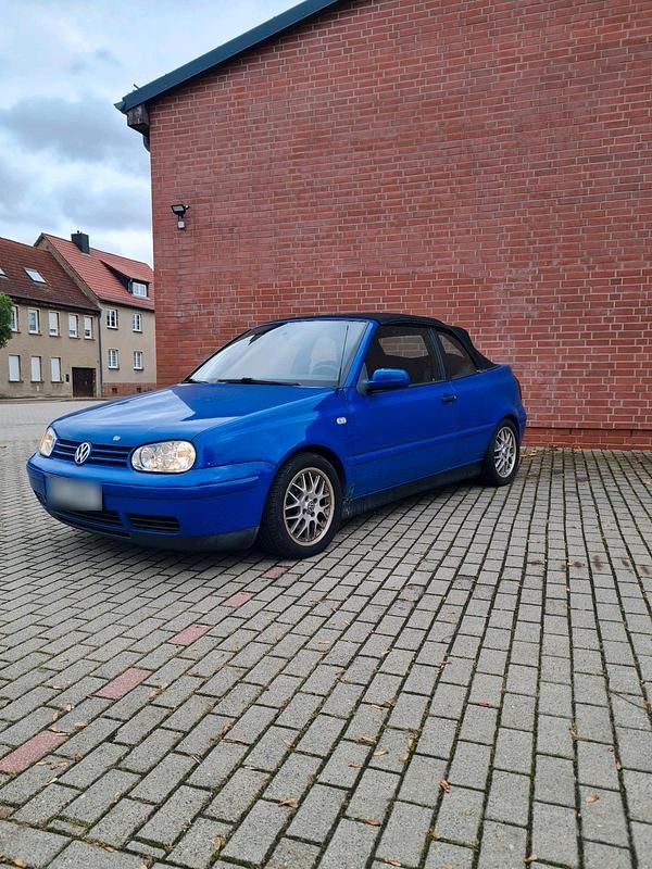 Gebraucht VW Golf Cabriolet 75 PS (55 kW) 1999 Blau Cabrio