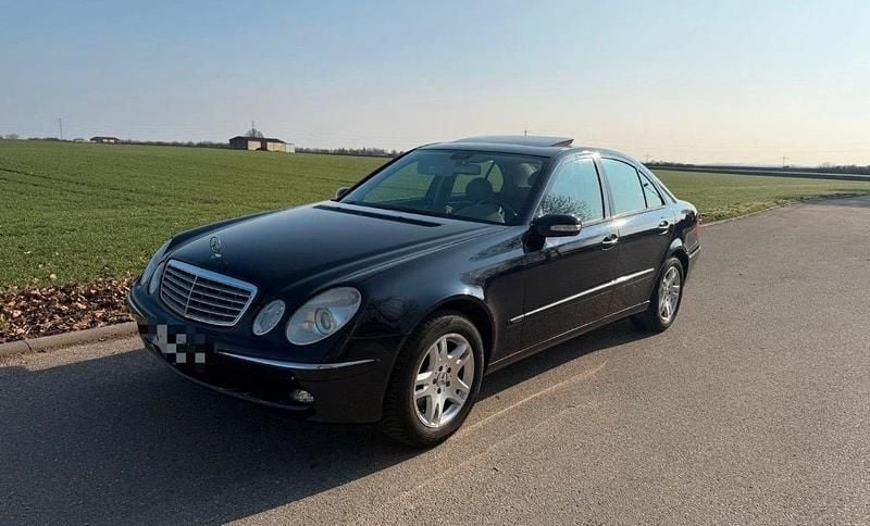 Gebraucht Mercedes E350 272 PS (200 kW) 2005 Blau Limousine