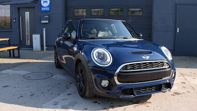 Gebraucht Mini John Cooper Works 192 PS (141 kW) 2017 Blau Kleinwagen