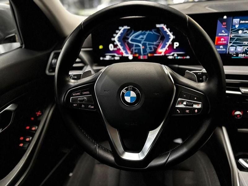 Gebraucht BMW 320 Performance 190 PS (139 kW) 2022 Grau Kombi