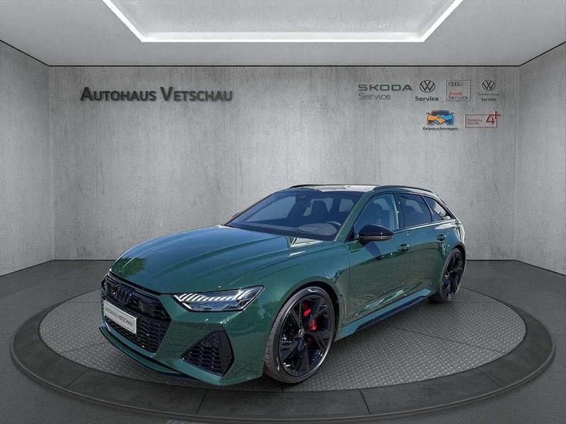 Gebraucht Audi RS6 Ambiente 600 PS (441 kW) 2024 Goodwoodgrün perleffekt (grün) Kombi