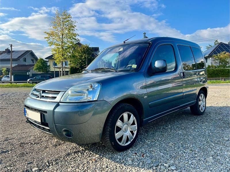 Grau Gebraucht 2006 Citroën Berlingo Van / Kleinbus | 1.700 € (Fairer Preis) - Bild 1/4