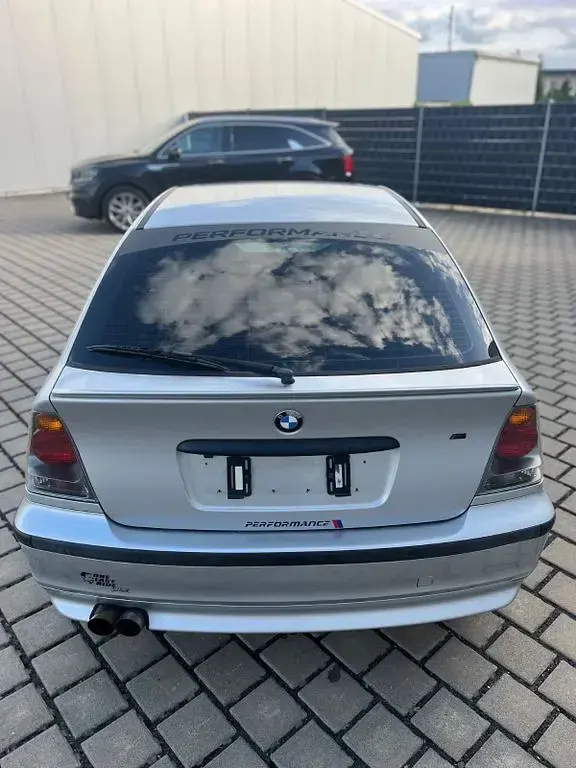 Gebraucht BMW 316 Compact 116 PS (85 kW) 2001 Silber Kleinwagen