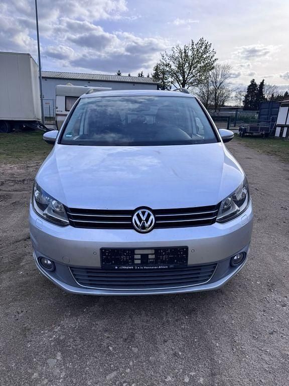 Gebraucht VW Touran 105 PS (77 kW) 2010 Silber Van / Kleinbus
