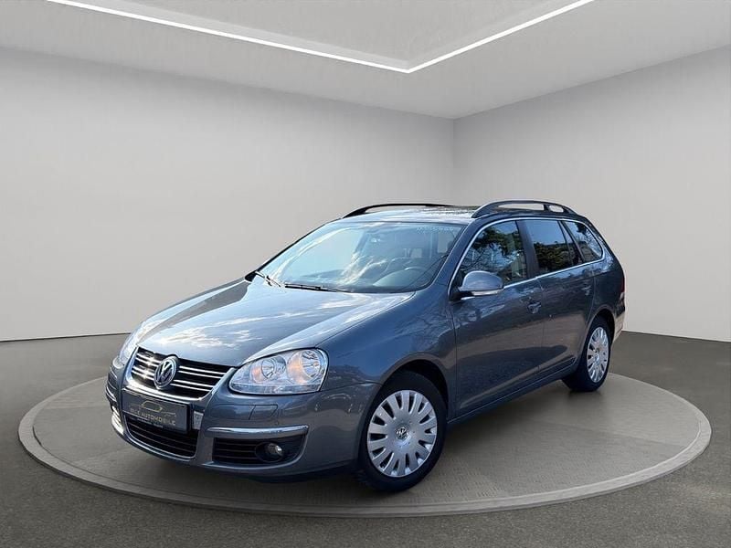 Gebraucht VW Golf V Comfortline 122 PS (89 kW) 2009 Grau Kombi