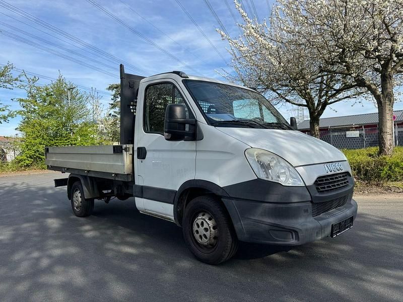 Second-hand Iveco Daily 106 CP (77 kW) 2013 Alb