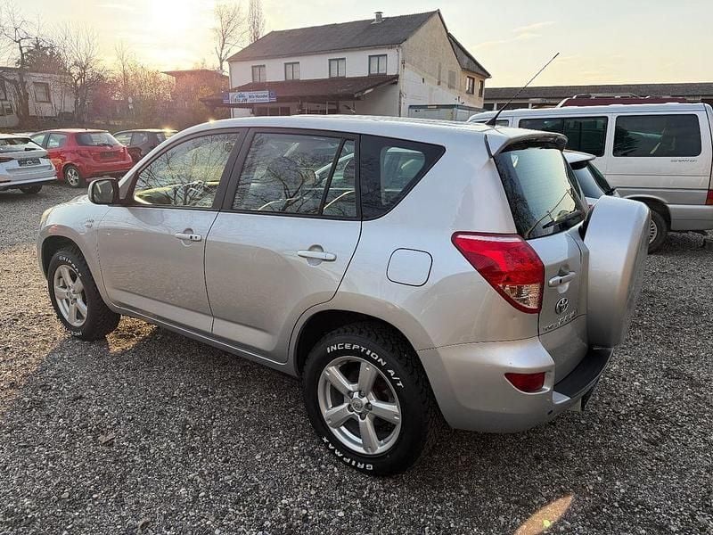 Gebraucht Toyota RAV4 Executive 152 PS (111 kW) 2008 Silber SUV