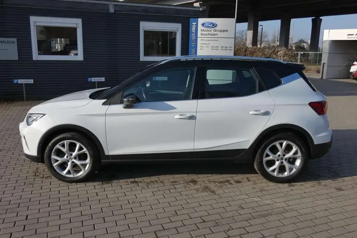 Gebraucht Seat Arona Beats 150 PS (110 kW) 2021 "nevada" weiss SUV