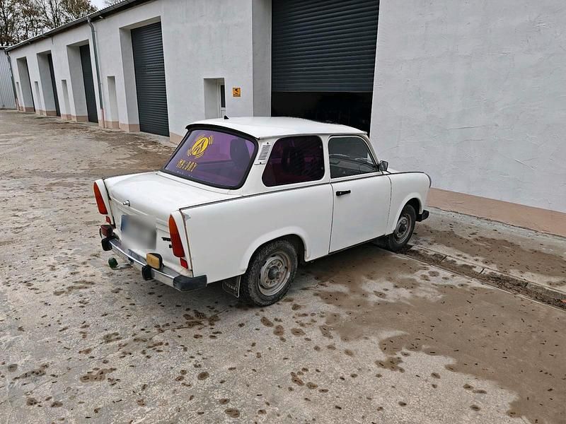 Gebraucht Trabant 601 26 PS (19 kW) 1985 Weiß Limousine