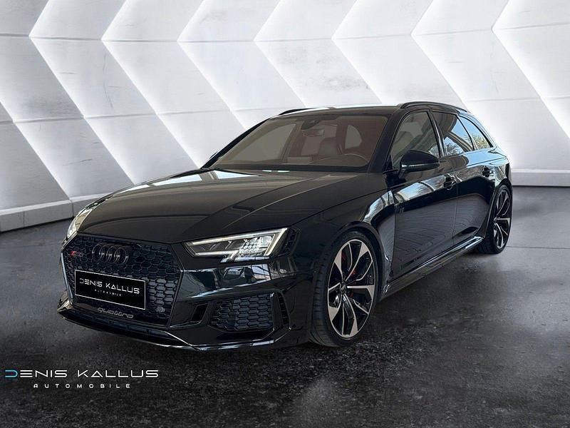 Mythosschwarz metallic Gebraucht 2018 Audi RS4 Sport Kombi | 50.100 € (Fairer Preis) - Bild 1/2