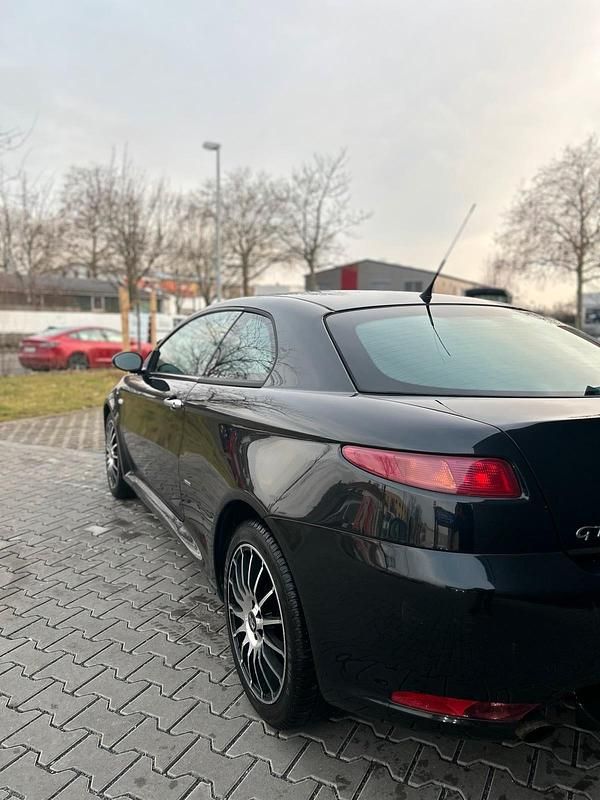 Gebraucht Alfa Romeo GT 165 PS (121 kW) 2007 Schwarz Coupé