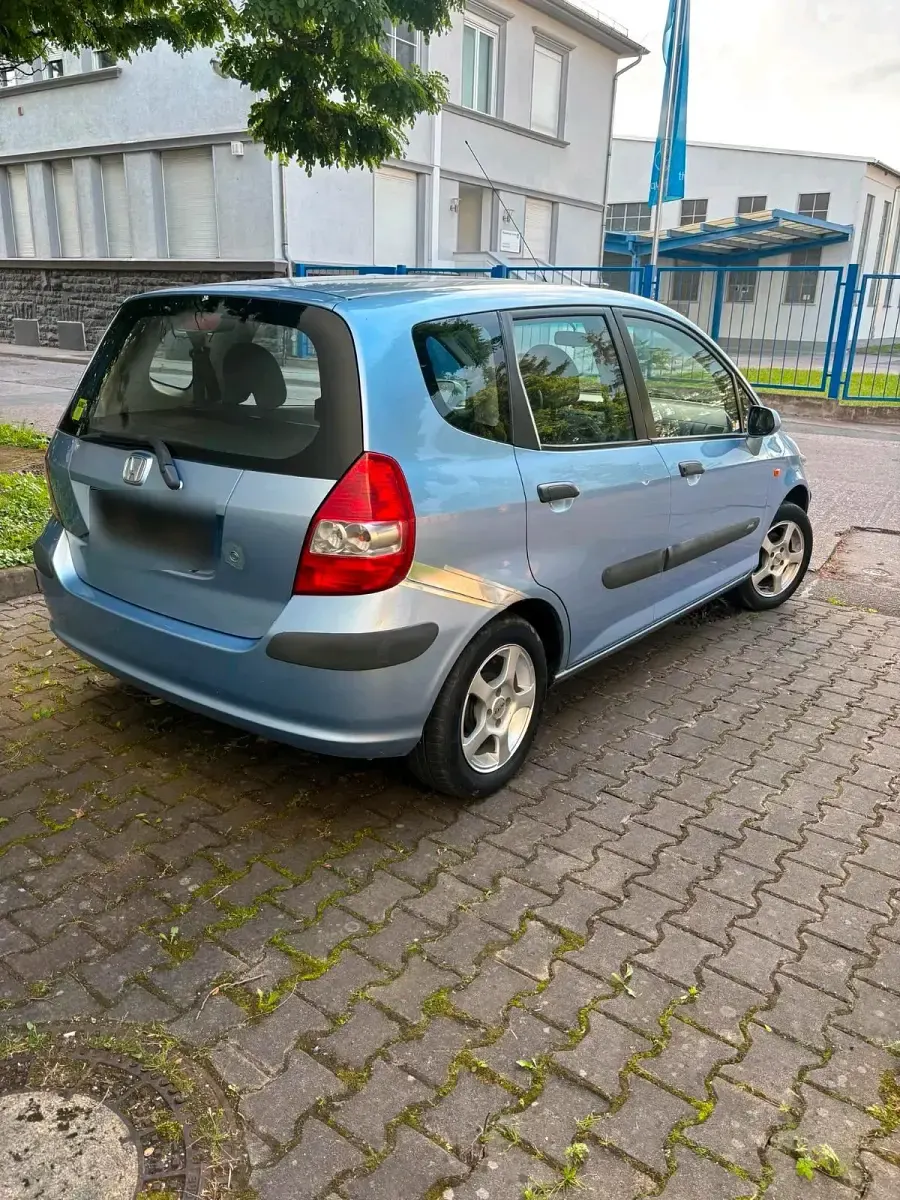 Gebraucht Honda Jazz 80 PS (58 kW) 2003 Blau Kleinwagen