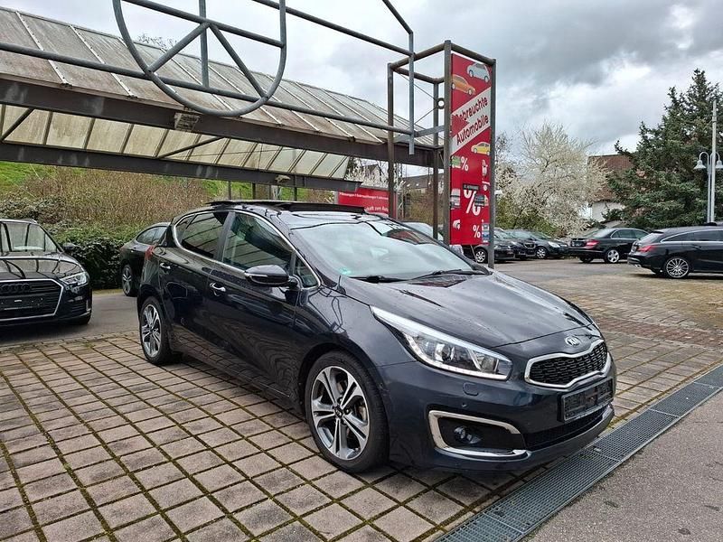 Gebraucht Kia Ceed Platinum 136 PS (100 kW) 2016 Schwarz Kleinwagen