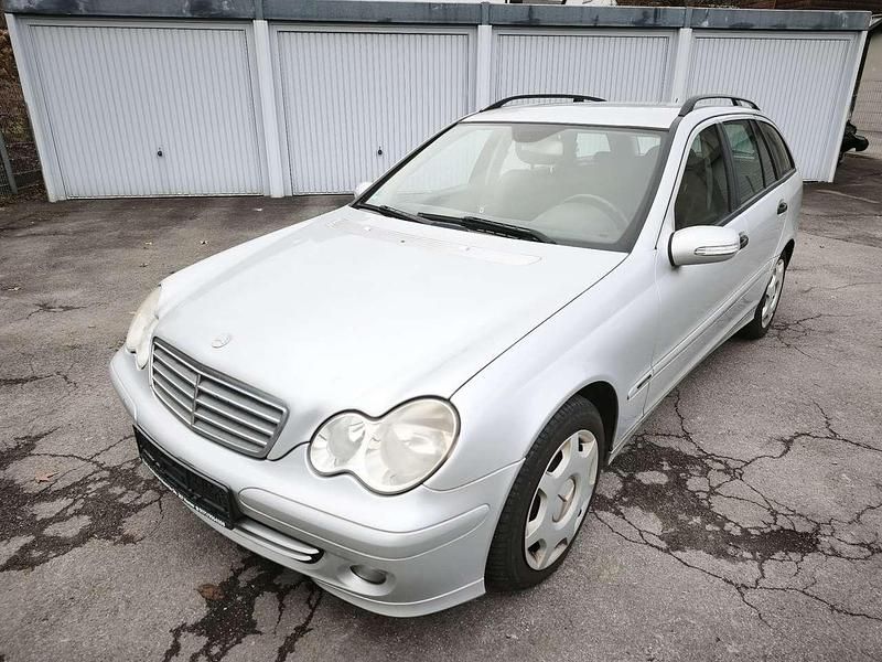 Iridiumsilber metalliclack Gebraucht 2005 Mercedes C200 Kombi | 2.999 € (Fairer Preis) - Bild 1/4