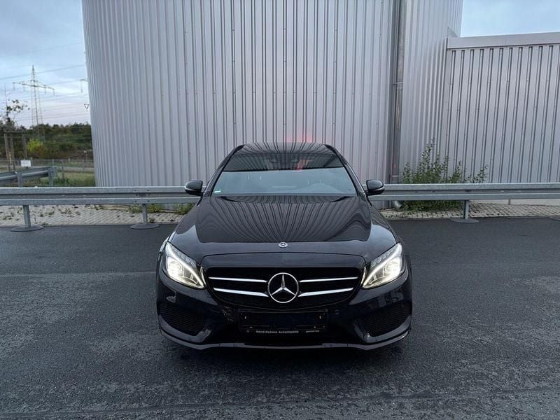 Schwarz Gebraucht 2018 Mercedes C350e AMG Limousine | 16.499 € (Superpreis) - Bild 1/4