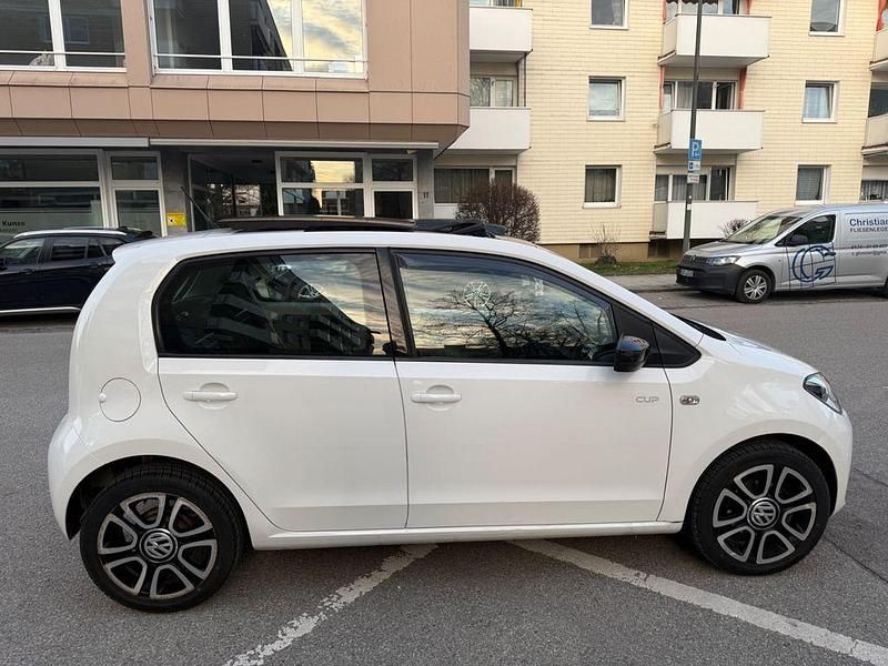 Gebraucht VW up! Cup 60 PS (44 kW) 2014 Weiß Kleinwagen