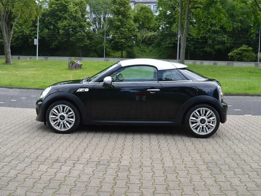 Gebraucht Mini Cooper S Coupé 184 PS (135 kW) 2011 Schwarz Coupé