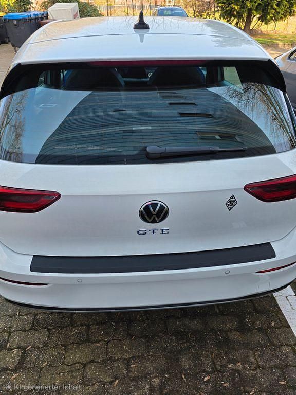 Gebraucht VW Golf VIII GTE 245 PS (180 kW) 2022 Weiß Limousine
