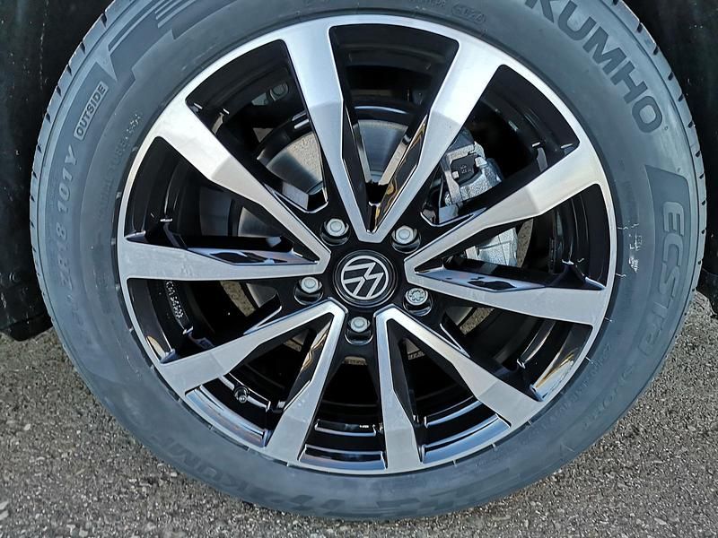 Ny VW Multivan Edition 2025 Blå MPV