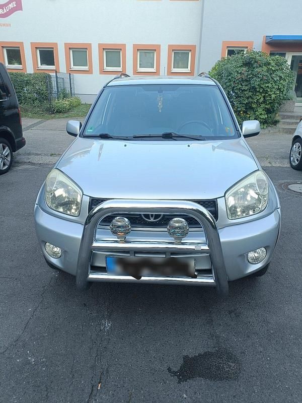 Gebraucht Toyota RAV4 150 PS (110 kW) 2005 Silber SUV