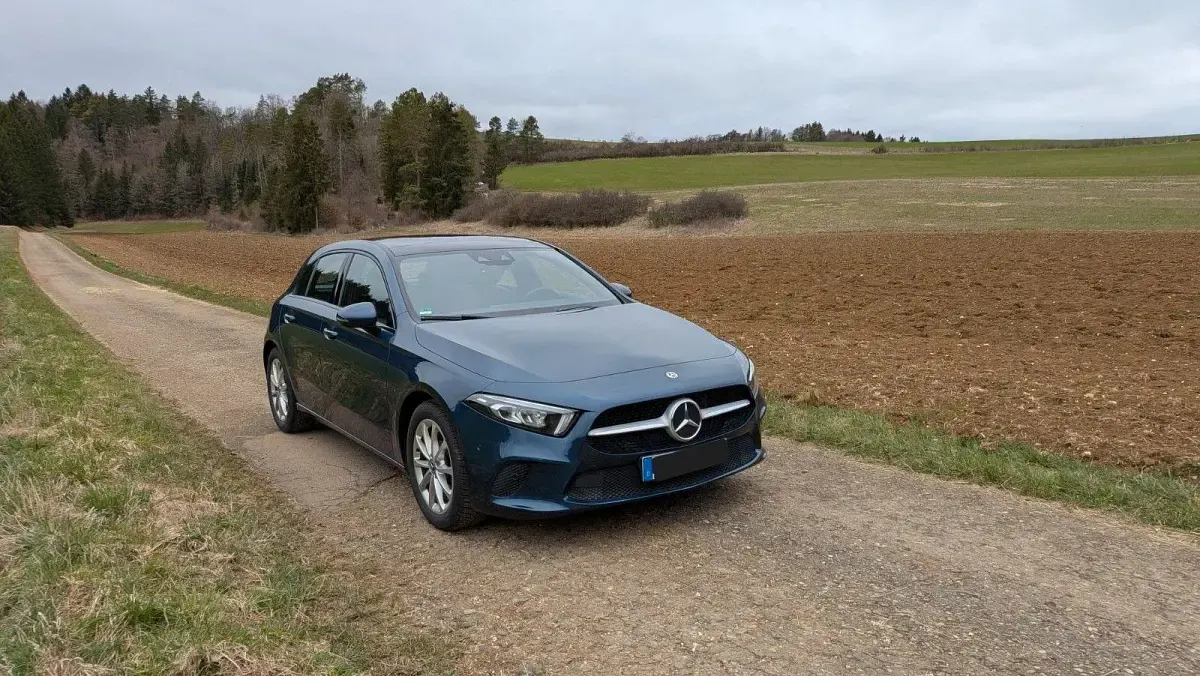 Gebraucht Mercedes A220 AMG Edition 1 190 PS (139 kW) 2019 Blau Limousine