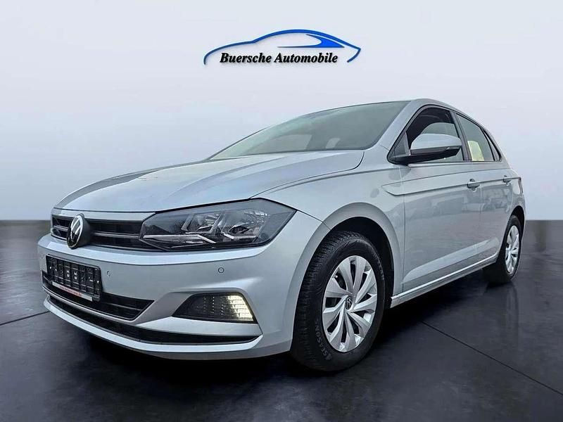 Silber Gebraucht 2021 VW Polo Trendline Kleinwagen | 9.800 € (Superpreis) - Bild 1/3