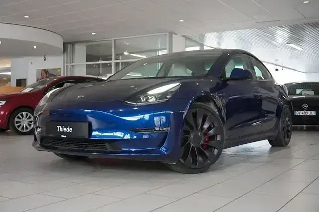 Brugt Tesla Model 3 Performance 461 kW (627 HK) 2022 Blå Sedan