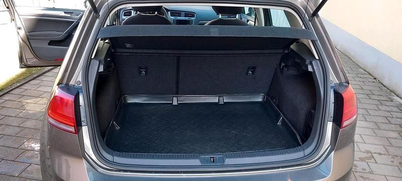 Gebraucht VW Golf VII 85 PS (62 kW) 2016 Grau Limousine