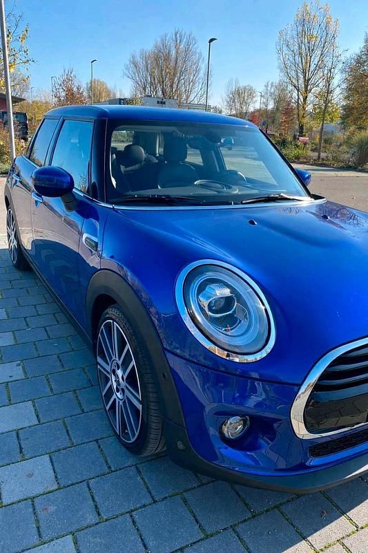 Gebraucht Mini Cooper 136 PS (100 kW) 2019 Blau Kleinwagen