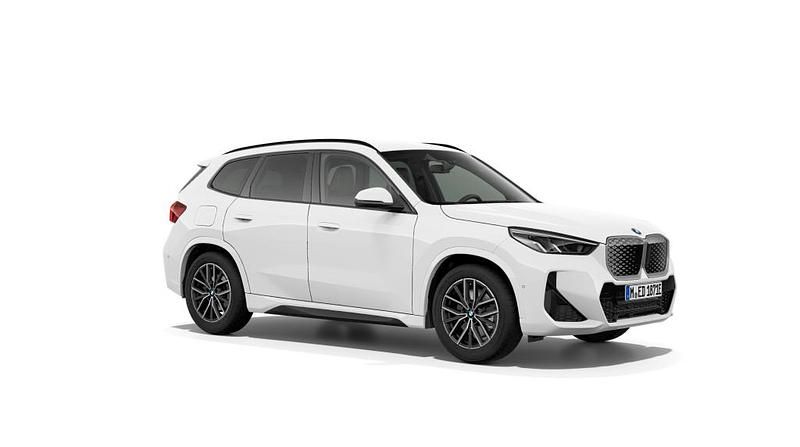 Neu 2025 BMW iX1 Luxury Line SUV | 45.195 € (Superpreis) - Bild 1/1