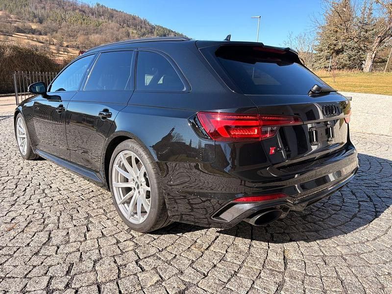 Gebraucht Audi RS4 Ambiente 450 PS (330 kW) 2019 Schwarz Kombi