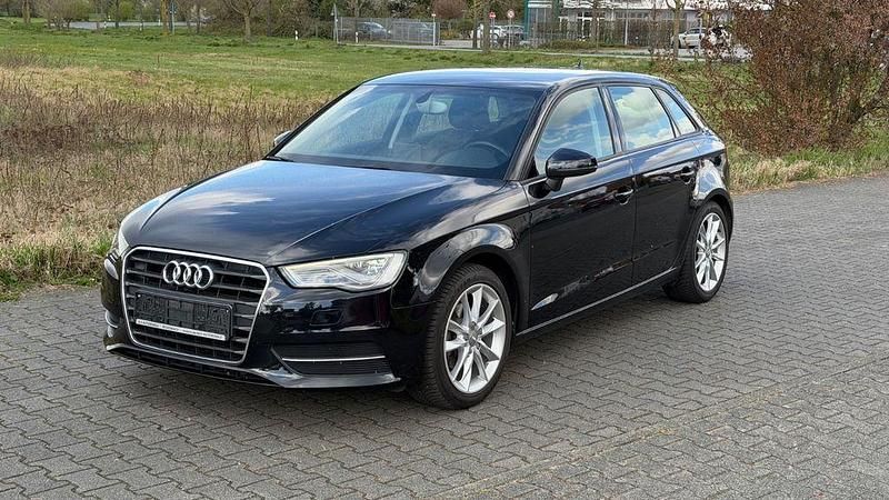 Gebraucht Audi A3 Ambition 140 PS (102 kW) 2013 Schwarz Limousine
