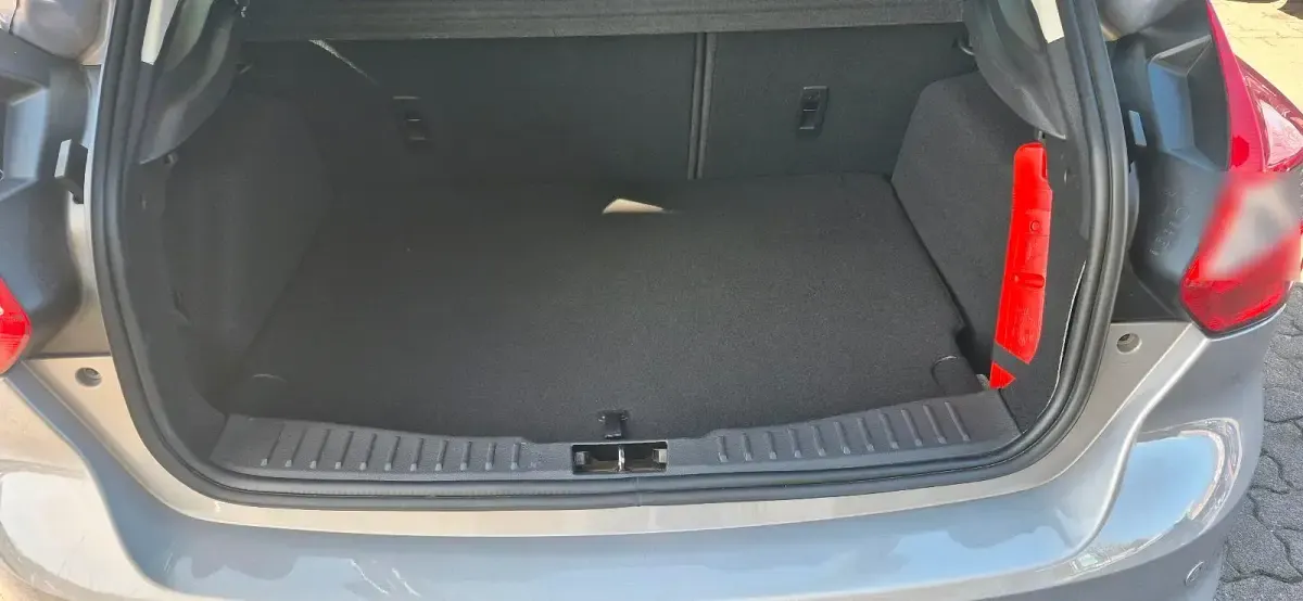 Gebraucht Ford Focus 101 PS (74 kW) 2014 Silber Kombi