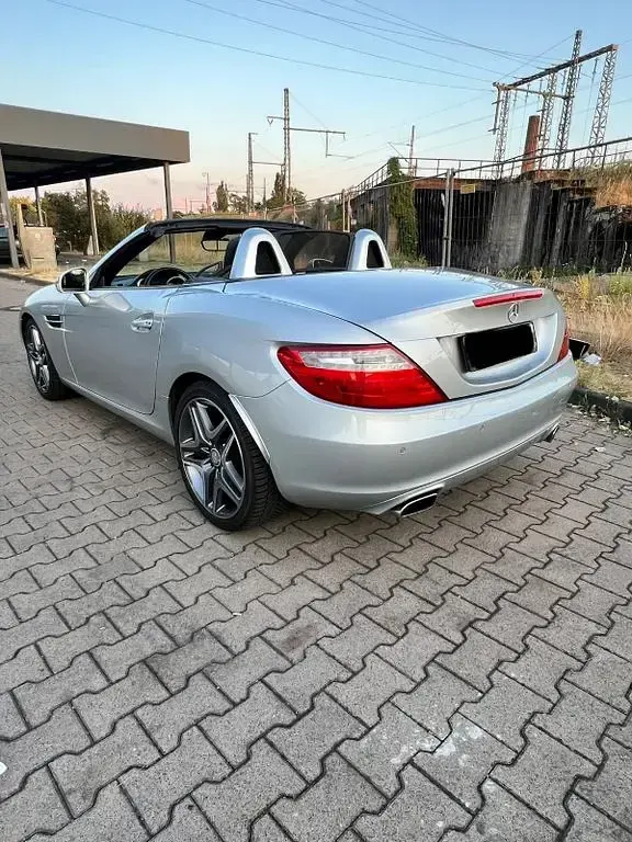 Gebraucht Mercedes SLK200 184 PS (135 kW) 2014 Silber Cabrio