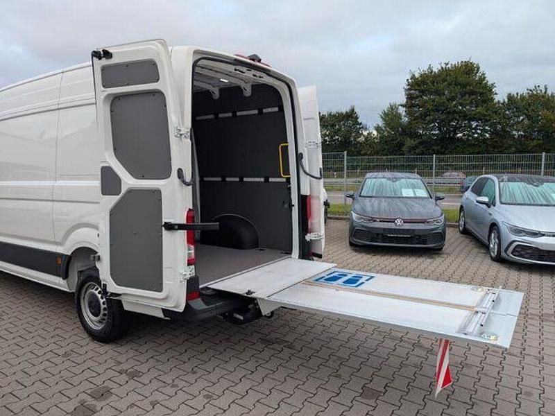 Gebraucht VW Crafter 140 PS (102 kW) 2024 Weiß Van