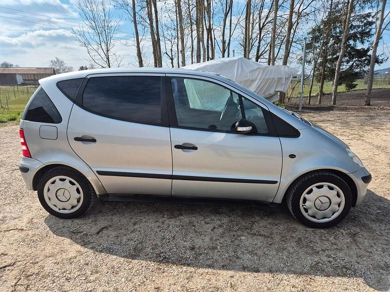Gebraucht Mercedes A140 82 PS (60 kW) 2004 Silber Van / Kleinbus