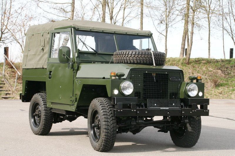 Grün Gebraucht 1981 Land Rover 3 SUV | 39.500 € - Bild 1/4