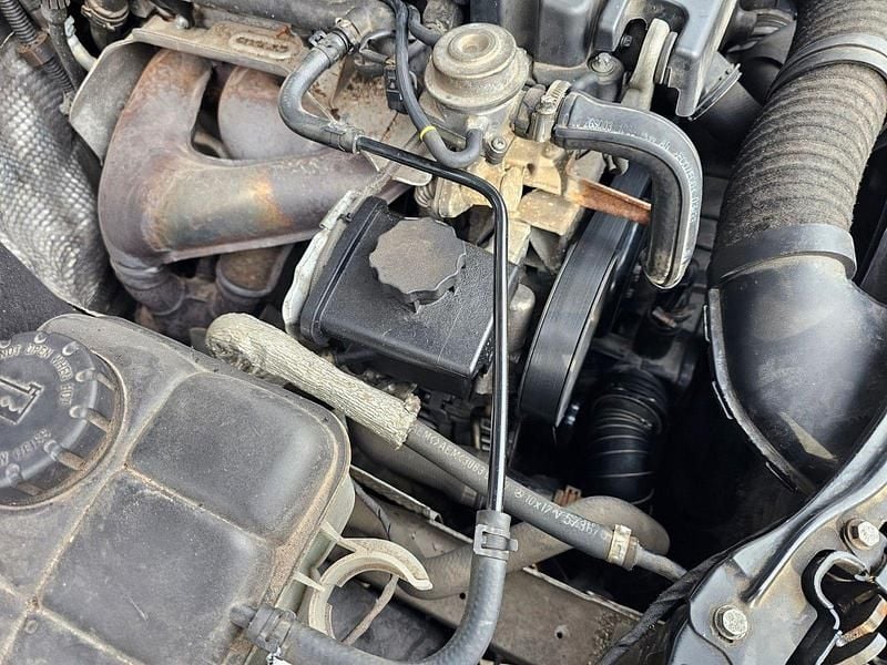 Gebraucht Mercedes C180 Classic 143 PS (105 kW) 2003 Silber Kombi