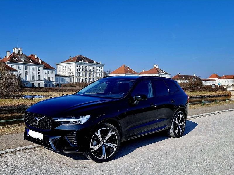 Schwarz Gebraucht 2023 Volvo XC60 SUV | 49.000 € (Guter Preis) - Bild 1/4