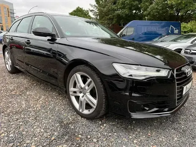 Gebraucht Audi A6 Ambiente 218 PS (160 kW) 2015 Schwarz Kombi