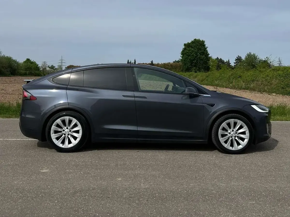 Gebraucht Tesla Model X 305 kW (416 PS) 2019 Grau SUV