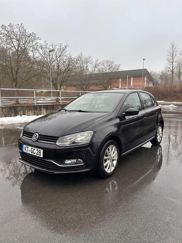 Gebraucht VW Polo LOUNGE 60 PS (44 kW) 2015 Schwarz Kleinwagen