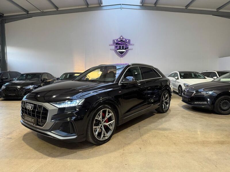 Schwarz Gebraucht 2018 Audi Q8 S-Line SUV | 44.500 € (Teuer) - Bild 1/4
