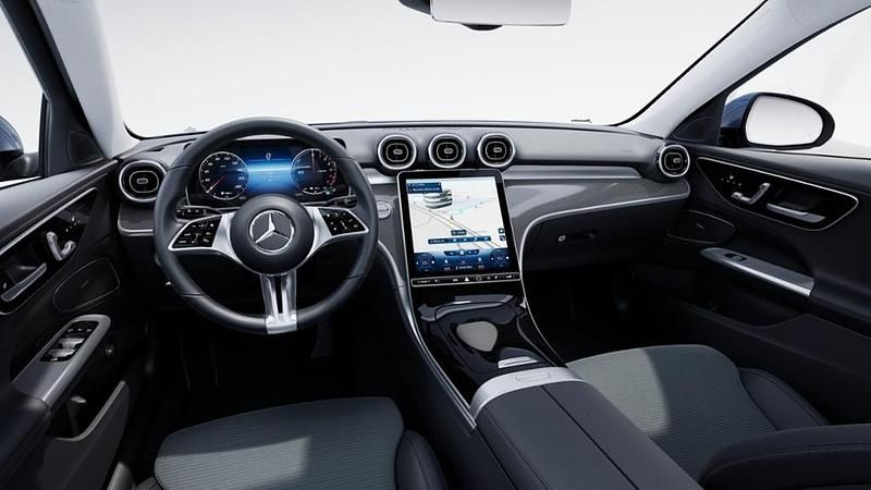 Gebraucht Mercedes C300e Advanced Plus 197 PS (144 kW) 2023 Blau Kombi
