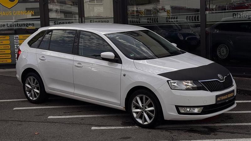 Weiß Gebraucht 2014 Skoda Rapid Elegance Limousine | 6.999 € (Fairer Preis) - Bild 1/4