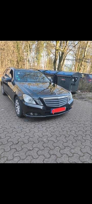 Gebraucht Mercedes E200 136 PS (100 kW) 2011 Kombi