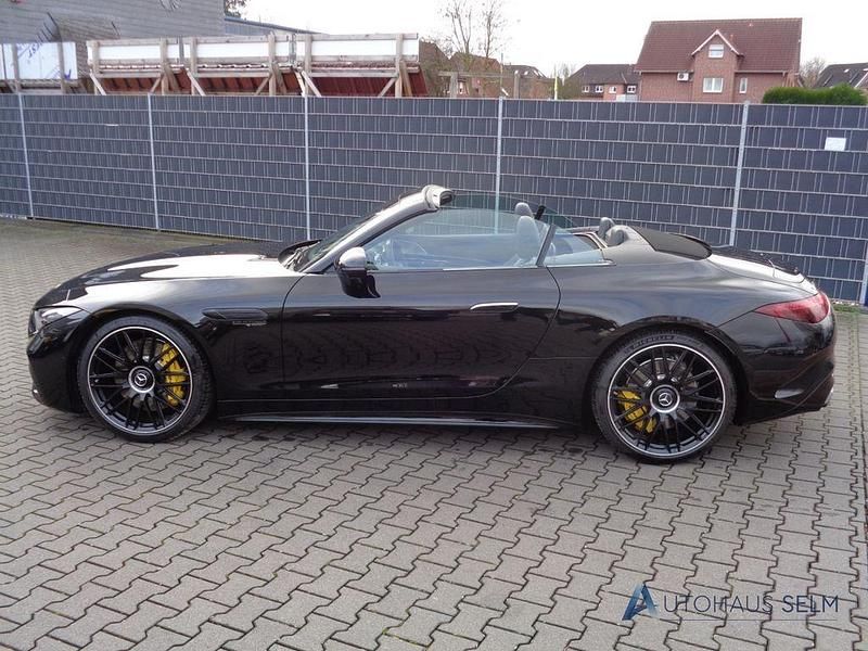 Gebraucht Mercedes SL63 AMG Premium Plus 585 PS (430 kW) 2023 Schwarz Cabrio