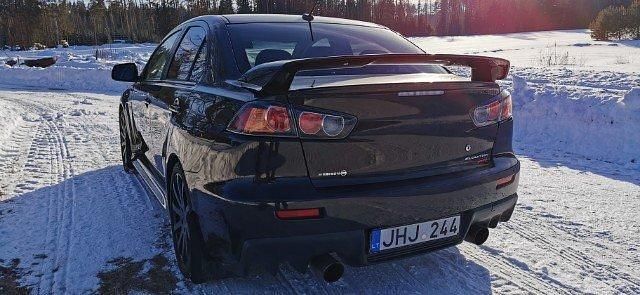 Used Mitsubishi Lancer Evolution 295 HP (216 kW) 2014 Black Sedan