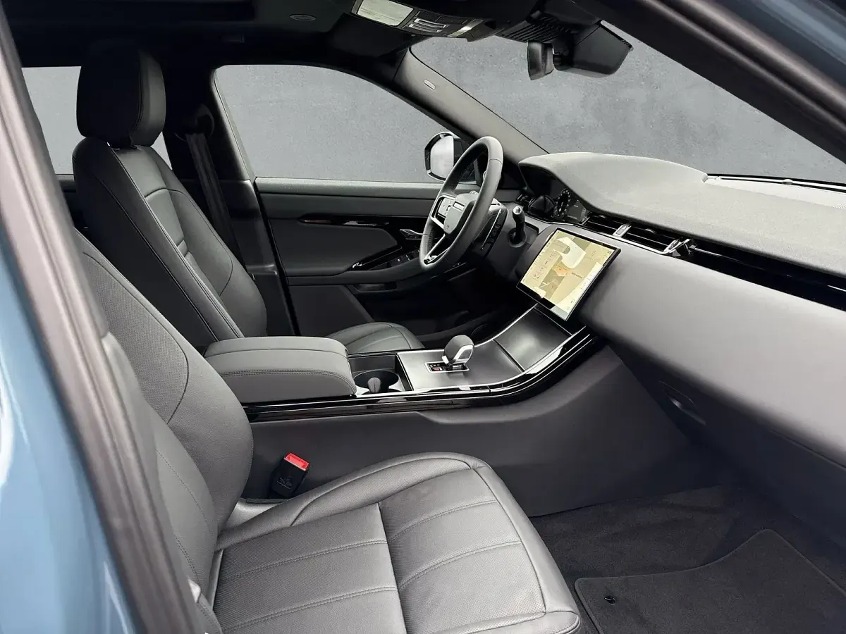 Gebraucht Land Rover Range Rover evoque SE Dynamic 204 PS (150 kW) 2025 Blau SUV